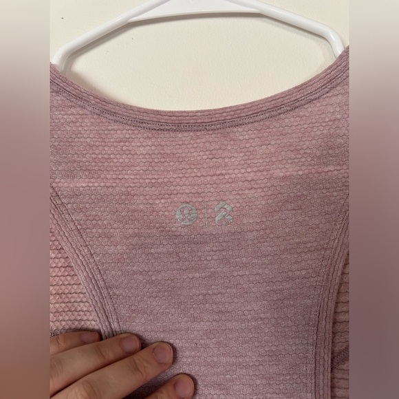 Lululemon Stronger as One Muscle Tank *lululemon X Barrys - Picture 6 of 6
